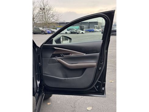 Used 2024 MAZDA CX-30 AWD 2.5 S w/ Premium Package image 9