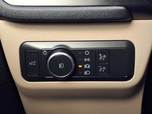 Certified 2022 Ford Escape SEL image 18