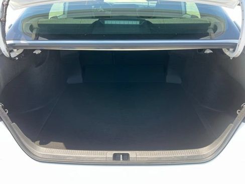 Used 2026 Toyota Camry SE FWD image 43