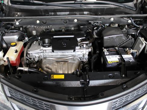 Used 2014 Toyota RAV4 XLE FWD image 35