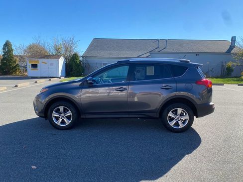 Used 2015 Toyota RAV4 XLE image 9