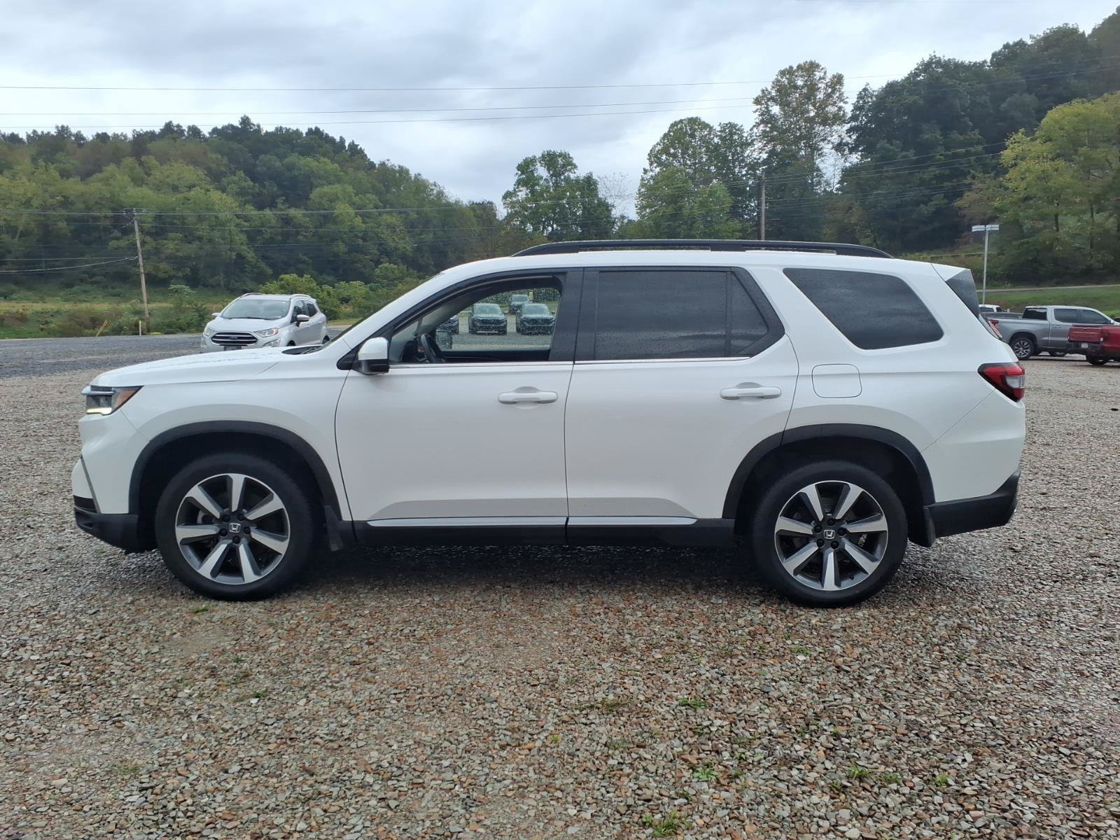 Certified 2023 Honda Pilot Touring image 8