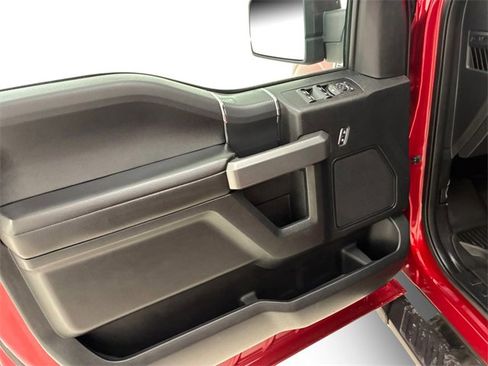 Used 2018 Ford F150 XLT w/ Equipment Group 302A Luxury image 13