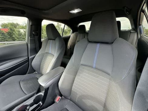 Used 2022 Toyota Corolla SE FWD image 16