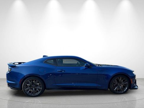 Used 2023 Chevrolet Camaro ZL1 RWD image 6