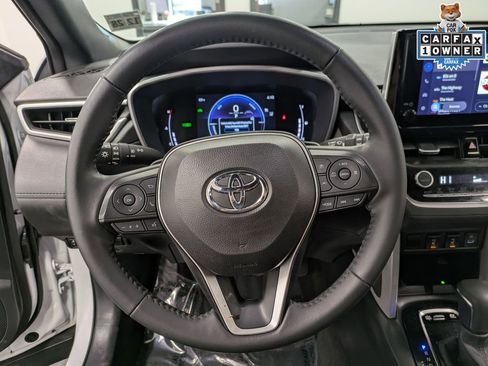 Used 2024 Toyota Corolla Cross AWD Hybrid w/ Convenience Package image 22