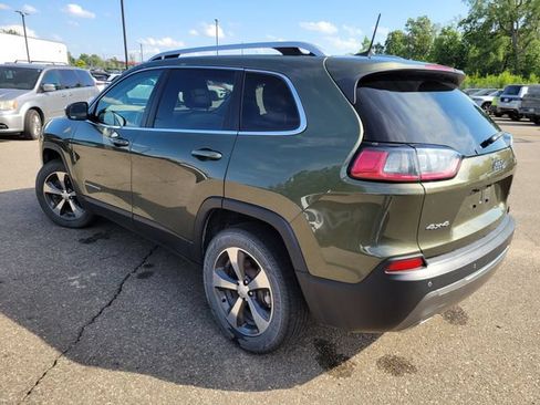 Used 2020 Jeep Cherokee Limited AWD/4WD image 5