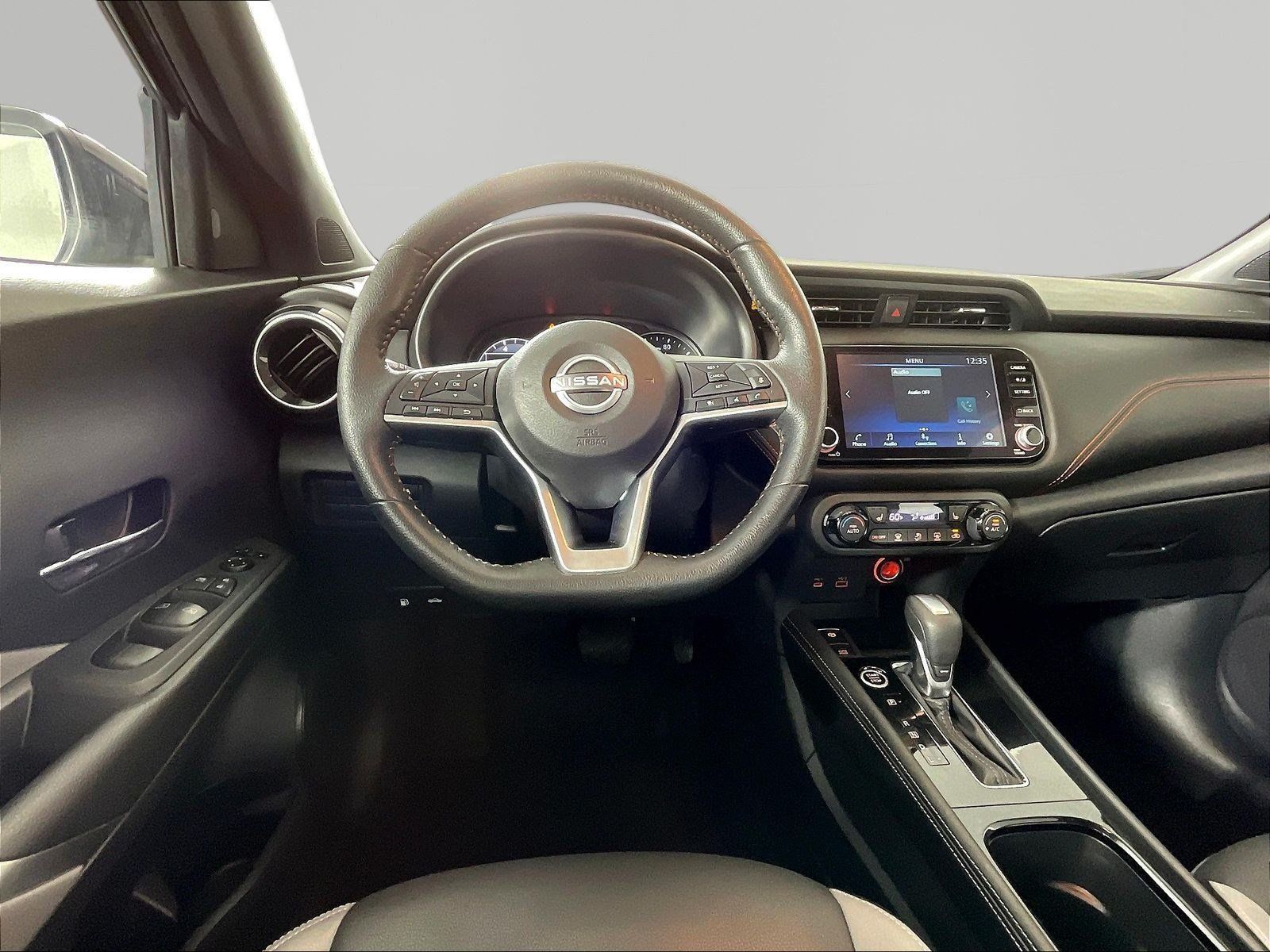 Used 2024 Nissan Kicks SR w/ SR Premium Package FWD image 8