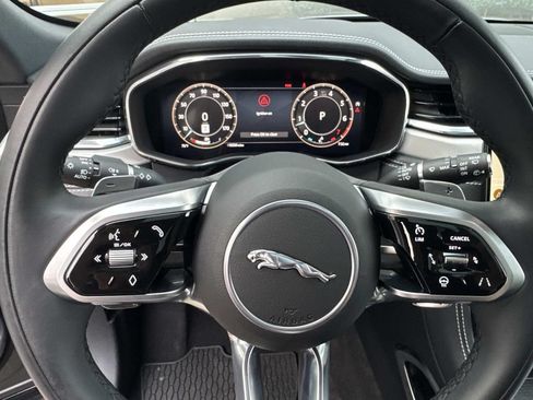 Certified 2024 Jaguar F-PACE R-Dynamic S AWD/4WD image 29