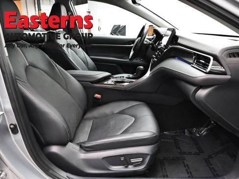 Used 2023 Toyota Camry XSE FWD image 25