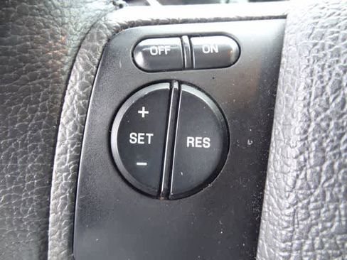 Used 2008 Ford Explorer XLT RWD image 17