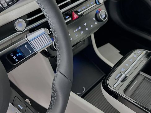 New 2026 Hyundai Tucson Limited FWD image 15