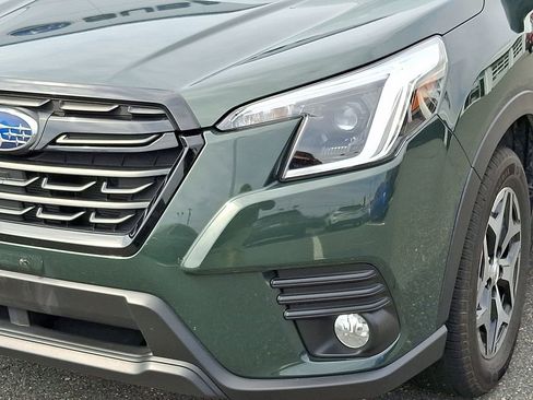 Used 2022 Subaru Forester Premium AWD/4WD image 11