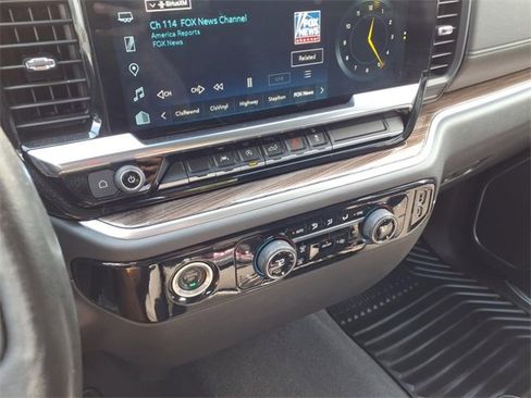 Used 2022 Chevrolet Silverado 1500 LT image 7