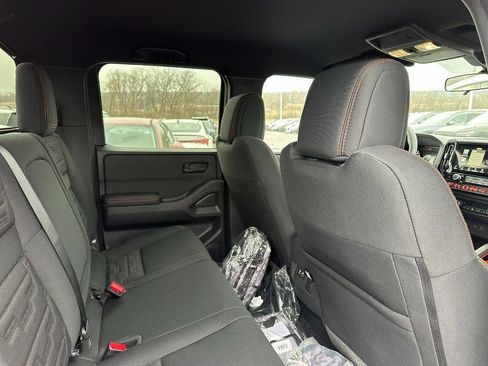 New 2026 Nissan Frontier PRO-4X w/ Pro-4x Convenience Package image 4