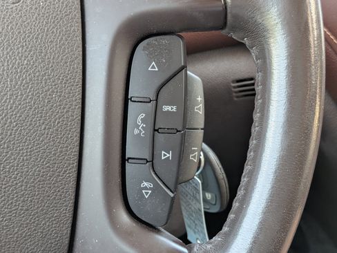 Used 2013 Buick Enclave Leather FWD image 27