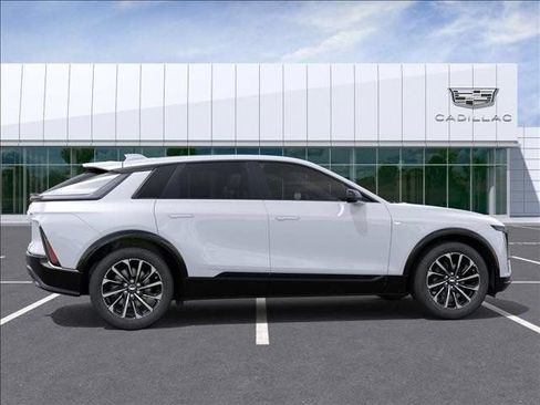 New 2026 Cadillac Lyriq Sport RWD image 5
