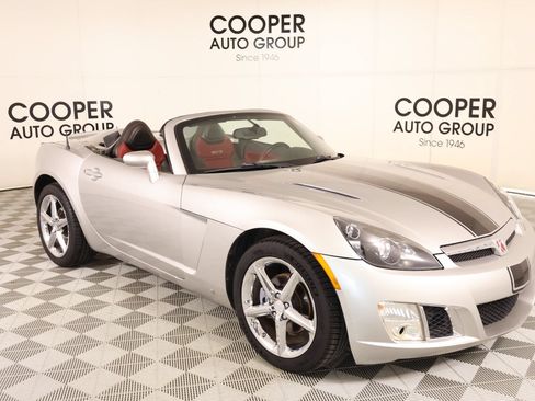 Used 2009 Saturn Sky Red Line RWD image 1