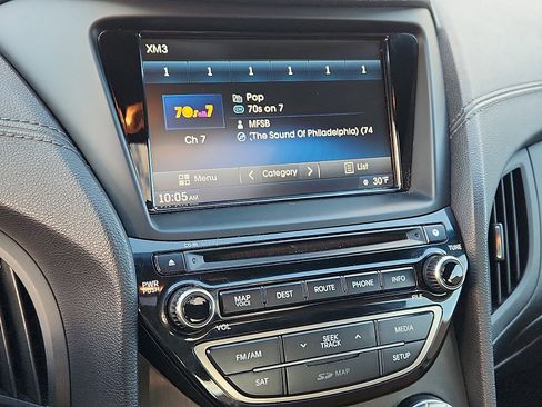 Used 2016 Hyundai Genesis Coupe 3.8 image 18