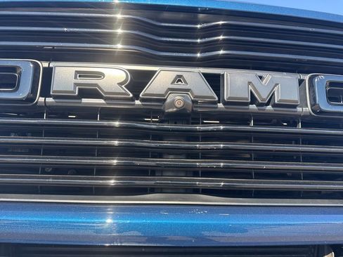 Used 2023 RAM 2500 Laramie w/ Night Edition image 30