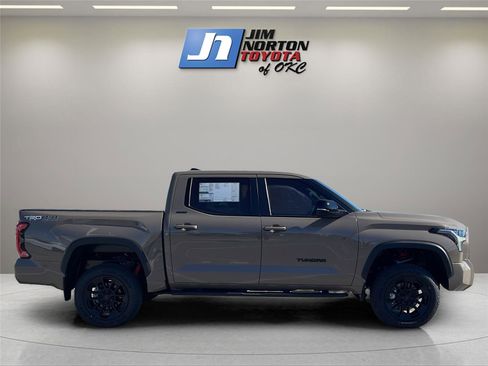 New 2026 Toyota Tundra Limited image 4