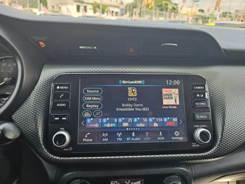 Used 2022 Nissan Kicks SV FWD image 20
