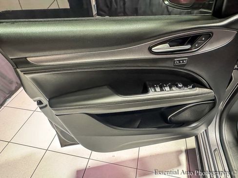 Used 2023 Alfa Romeo Stelvio Veloce image 28