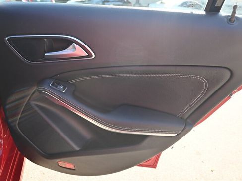 Used 2018 Mercedes-Benz CLA 250 image 45