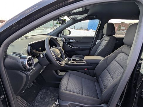 New 2026 Chevrolet Equinox LT image 9