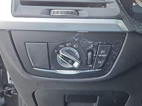 Used 2022 BMW X3 xDrive30i w/ Premium Package 2 image 11