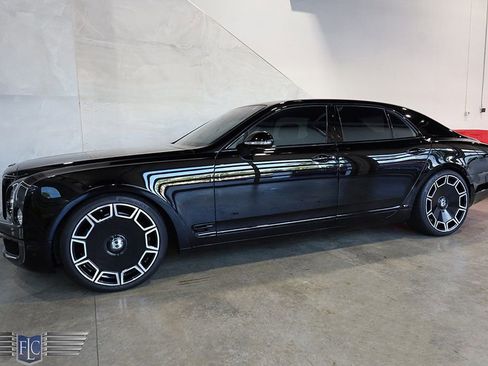 Used 2013 Bentley Mulsanne RWD image 4