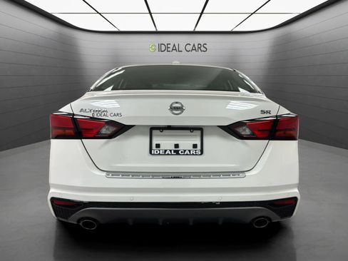 Used 2022 Nissan Altima 2.5 SR FWD image 6