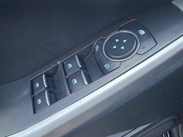 Used 2023 Ford Explorer XLT AWD/4WD image 24