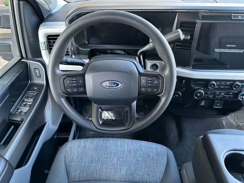 Certified 2025 Ford F350 XLT w/ Black Appearance Package image 14