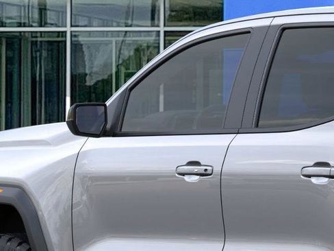 New 2026 GMC Canyon Elevation image 12