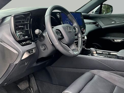 Used 2024 Lexus RX 350 FWD w/ Convenience Package image 17