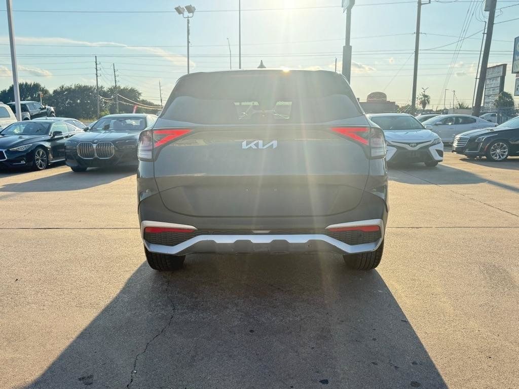 Used 2023 Kia Sportage EX FWD image 6