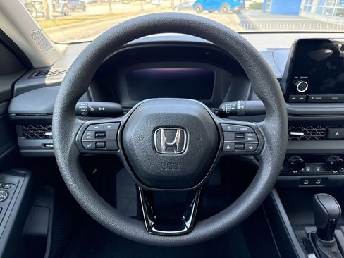 New 2025 Honda Accord SE image 19