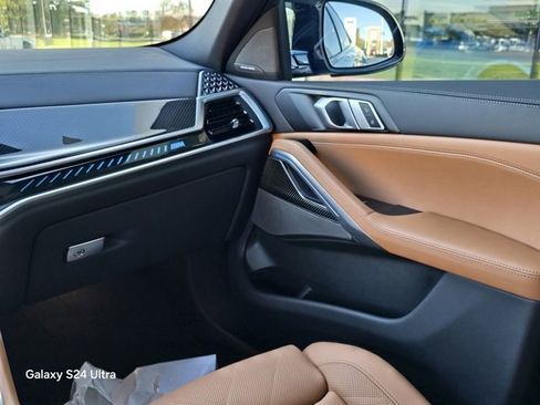 Used 2025 BMW X6 M60i image 19