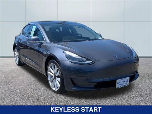 Used 2020 Tesla Model 3 Standard Range RWD image 7