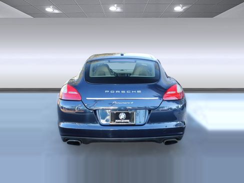 Used 2013 Porsche Panamera Platinum Edition image 9