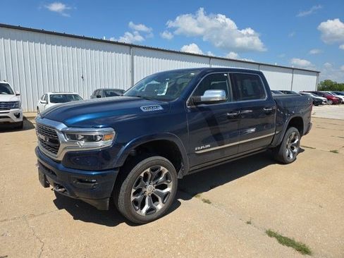Certified 2022 RAM 1500 Limited AWD/4WD image 3