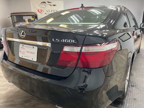 Used 2009 Lexus LS 460 L w/ Executive Class Seating Pkg RWD image 7