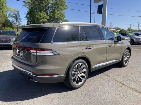 New 2025 Lincoln Aviator Reserve image 3