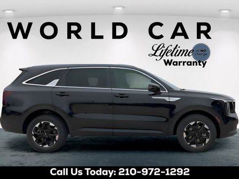 New 2026 Kia Sorento S image 9