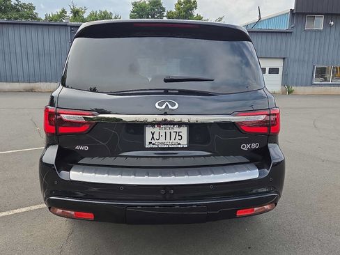 Used 2024 INFINITI QX80 Sensory AWD/4WD image 5
