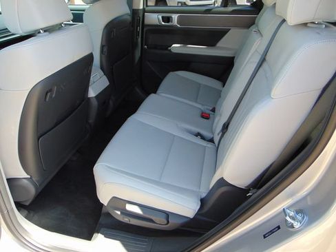 Used 2026 Hyundai Santa Fe SEL AWD/4WD image 21