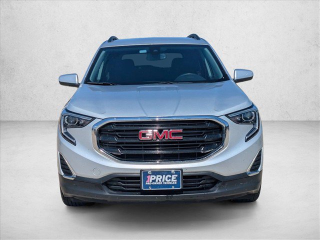 Used 2021 GMC Terrain SLE w/ Driver Convenience Package FWD image 2