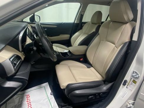 Used 2024 Subaru Outback Limited AWD/4WD image 11