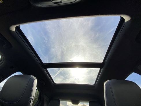 Used 2024 Cadillac XT4 Sport image 15